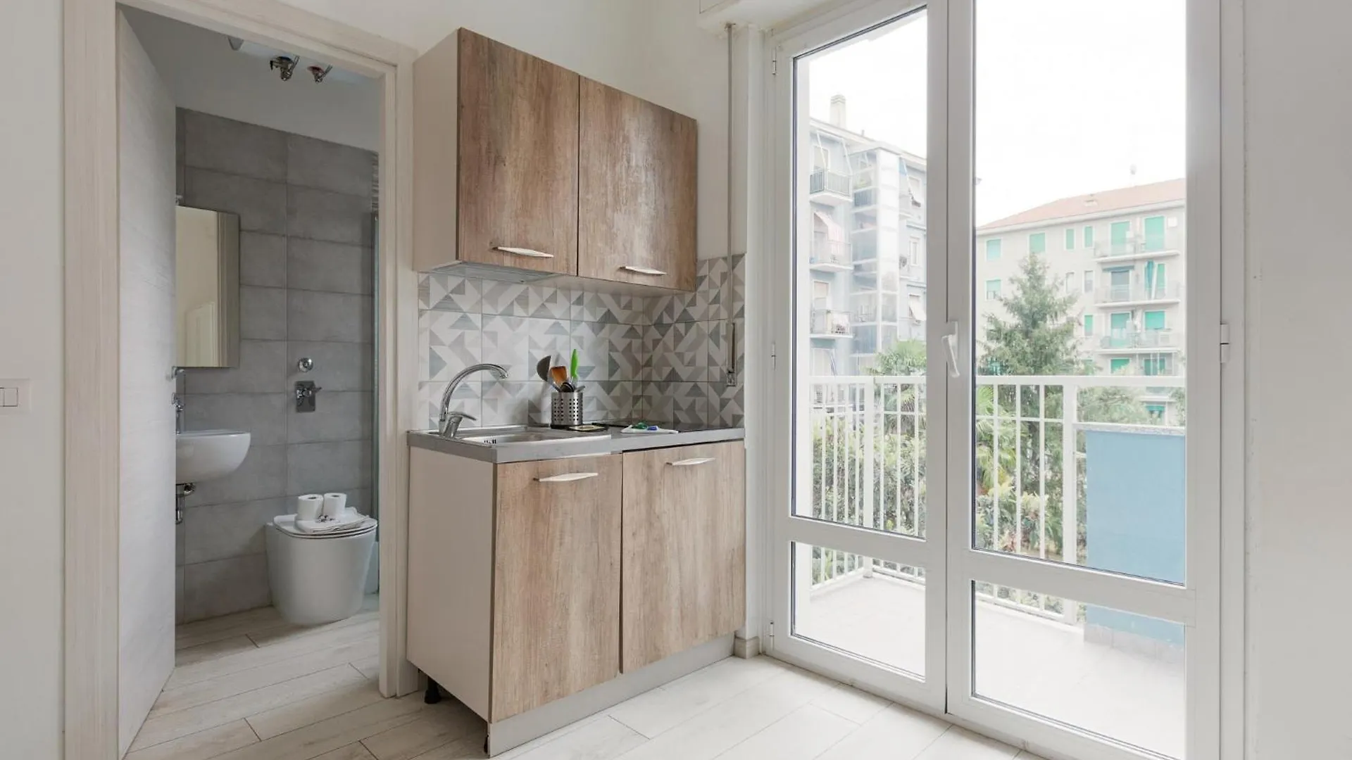 Cimiano M2 Cozy Studio With Balcony Milán Apartamento