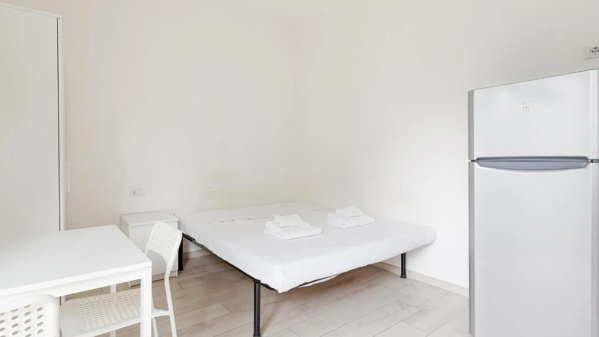 Cimiano M2 Cozy Studio With Balcony Mailand Italien