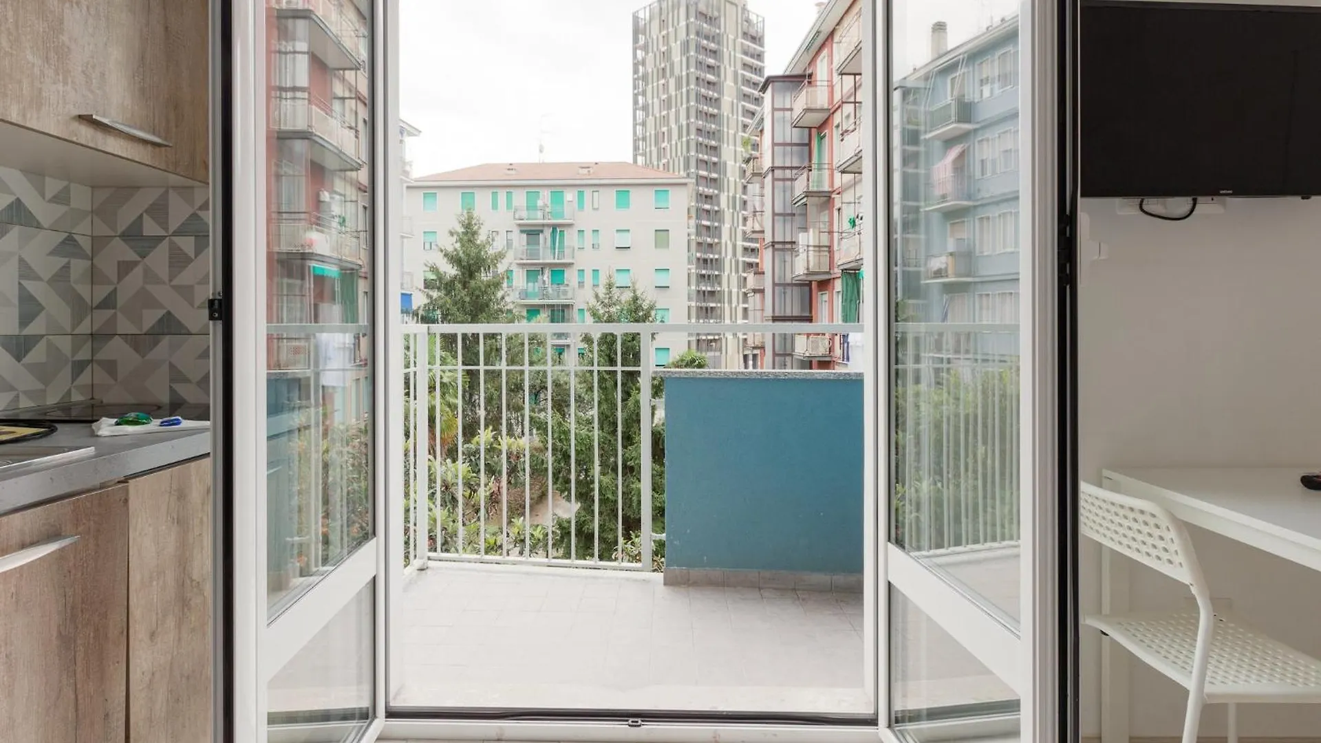 Cimiano M2 Cozy Studio With Balcony Milan Appartement